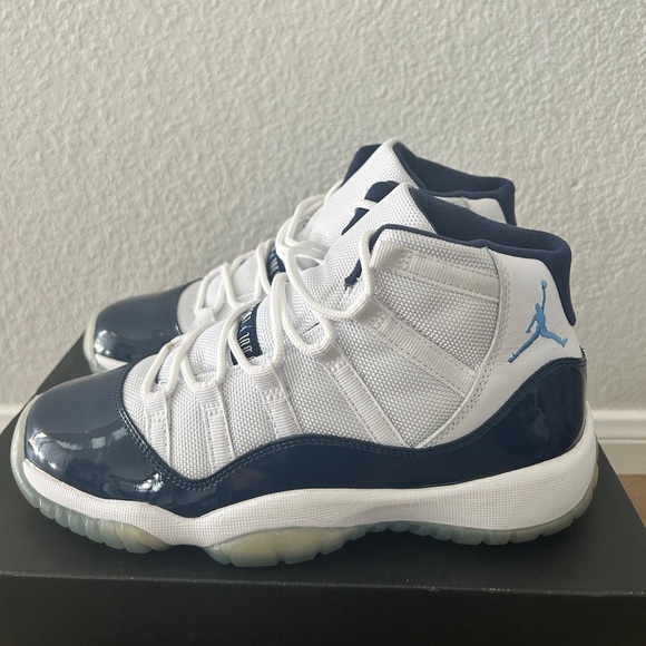 Air Jordan 11 Retro “Win Like ’82” - Size 5Y - Good Condition - Picture 2 of 15